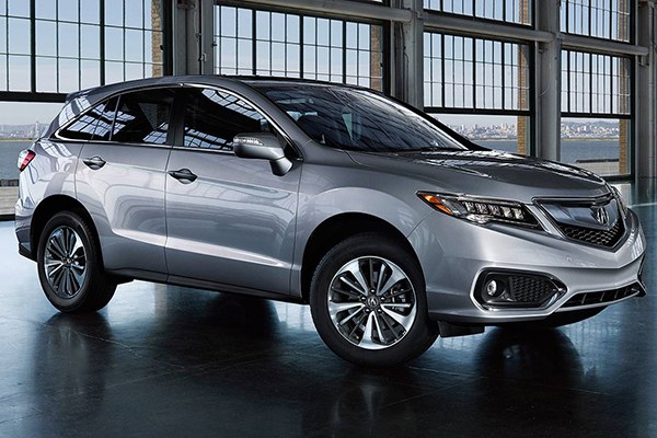 Beaverton Car Company - The Luxurious Interior of the Pre-Owned Acura RDX near Clackamas OR